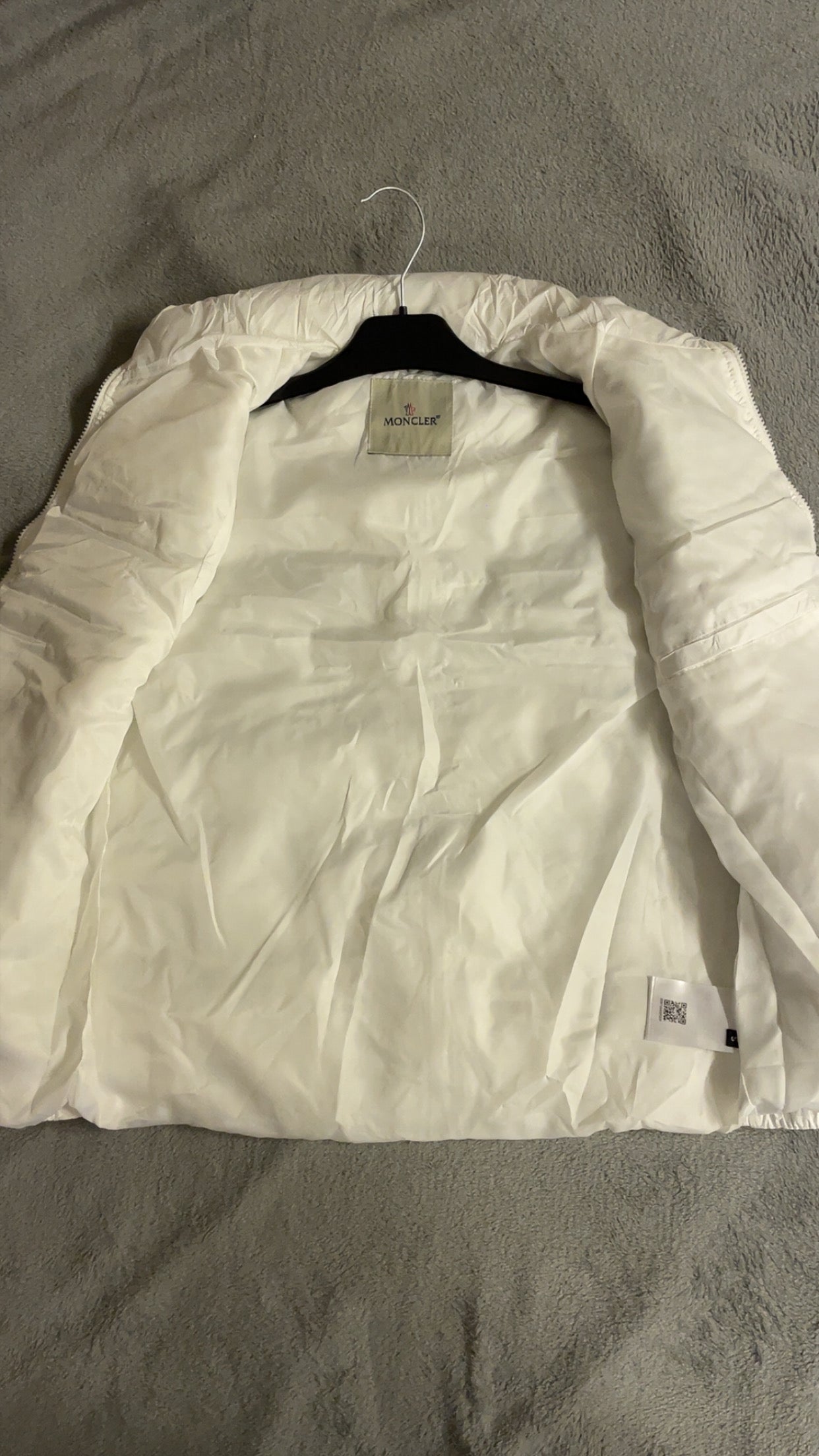 White moncler vest
