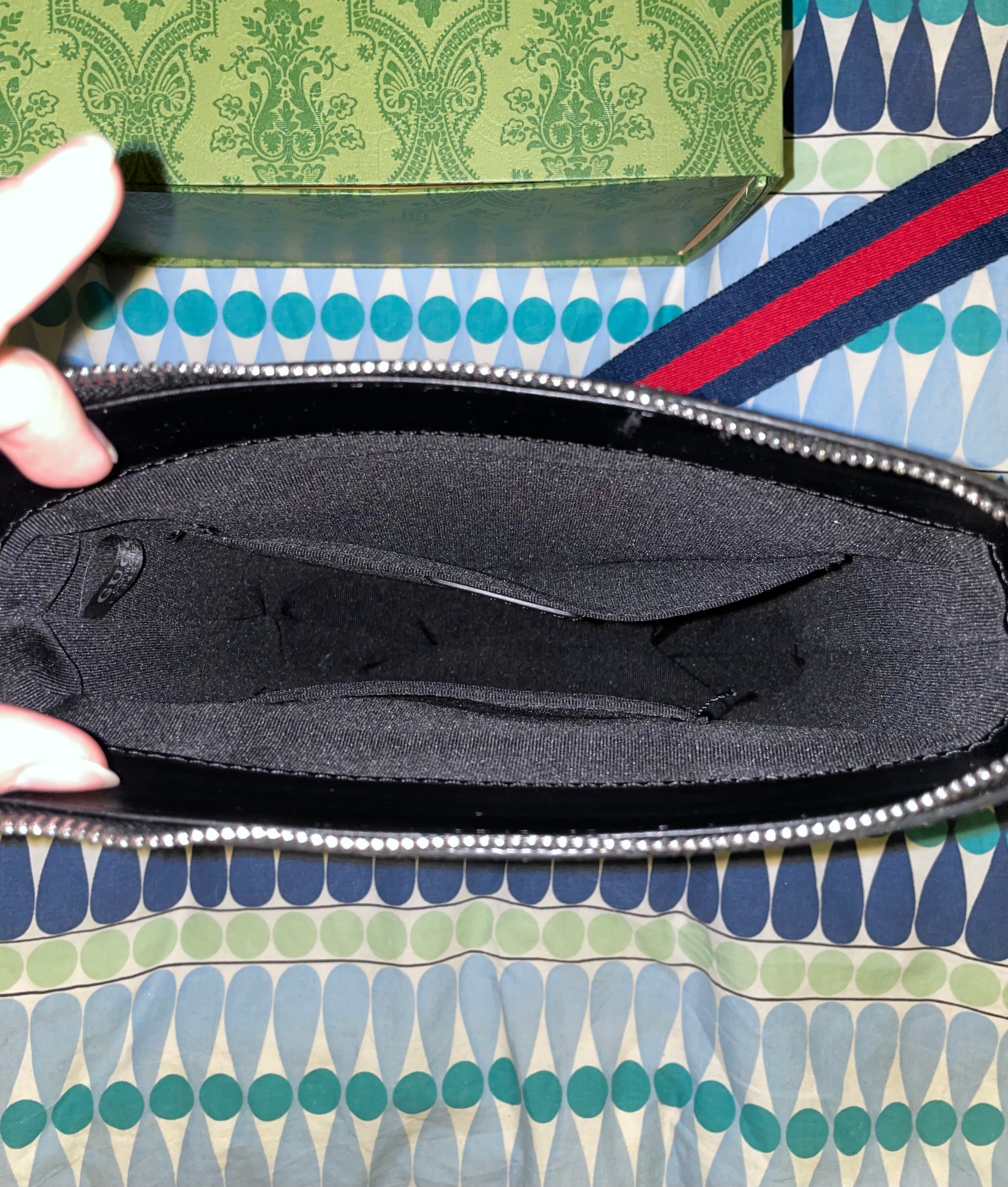 Black gucci messenger bag with patches